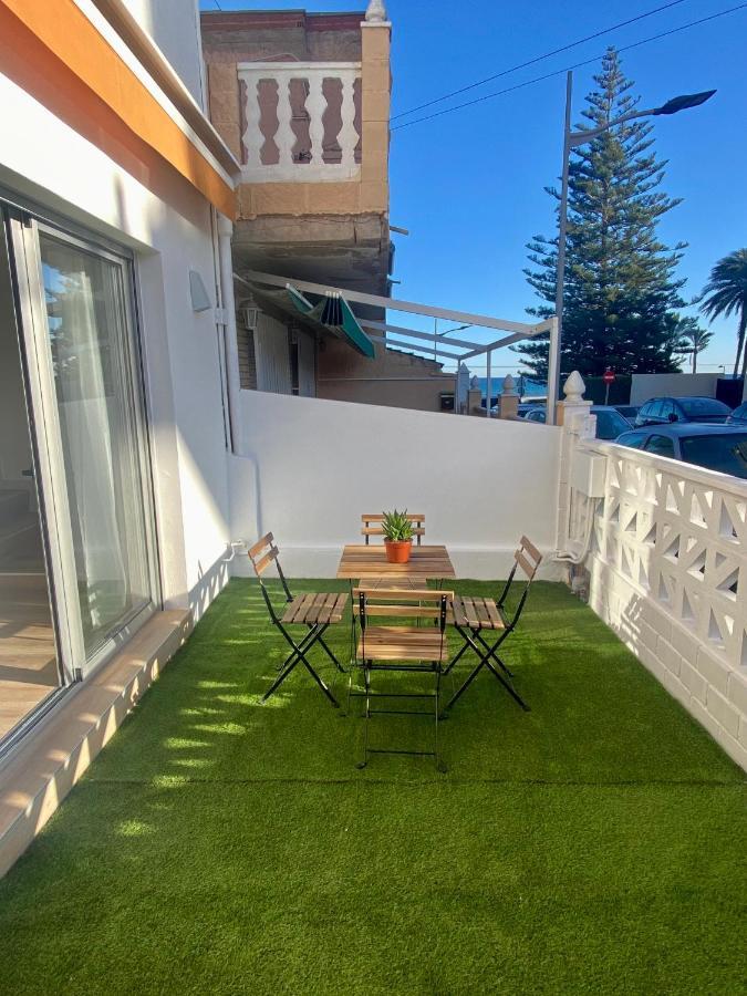 San Juan Beach, White House El Campello Luaran gambar